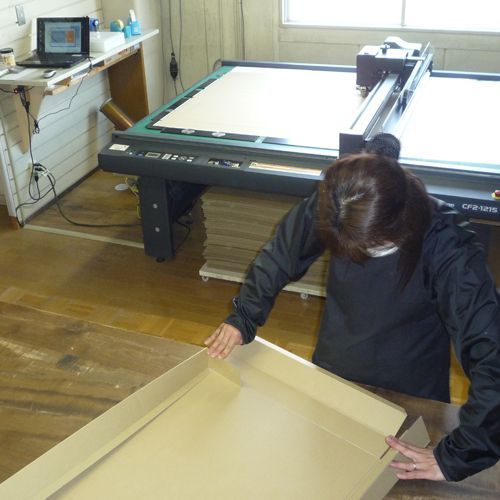 工房風景(パッケージ製作)