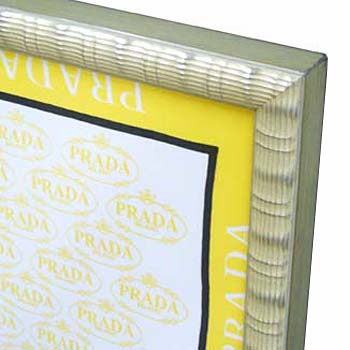 スカーフ プラダ