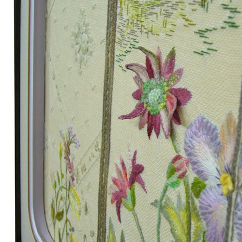 立体刺繍 窓際
