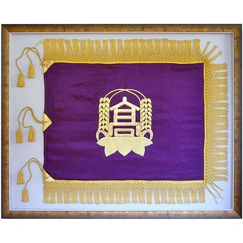 高校統合で旧校旗を額装