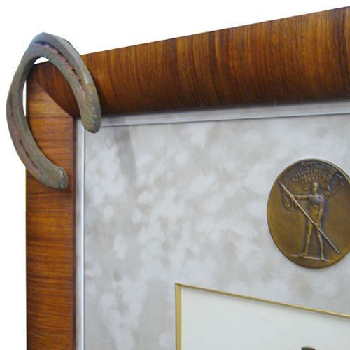 馬術競技の蹄鉄と写真等