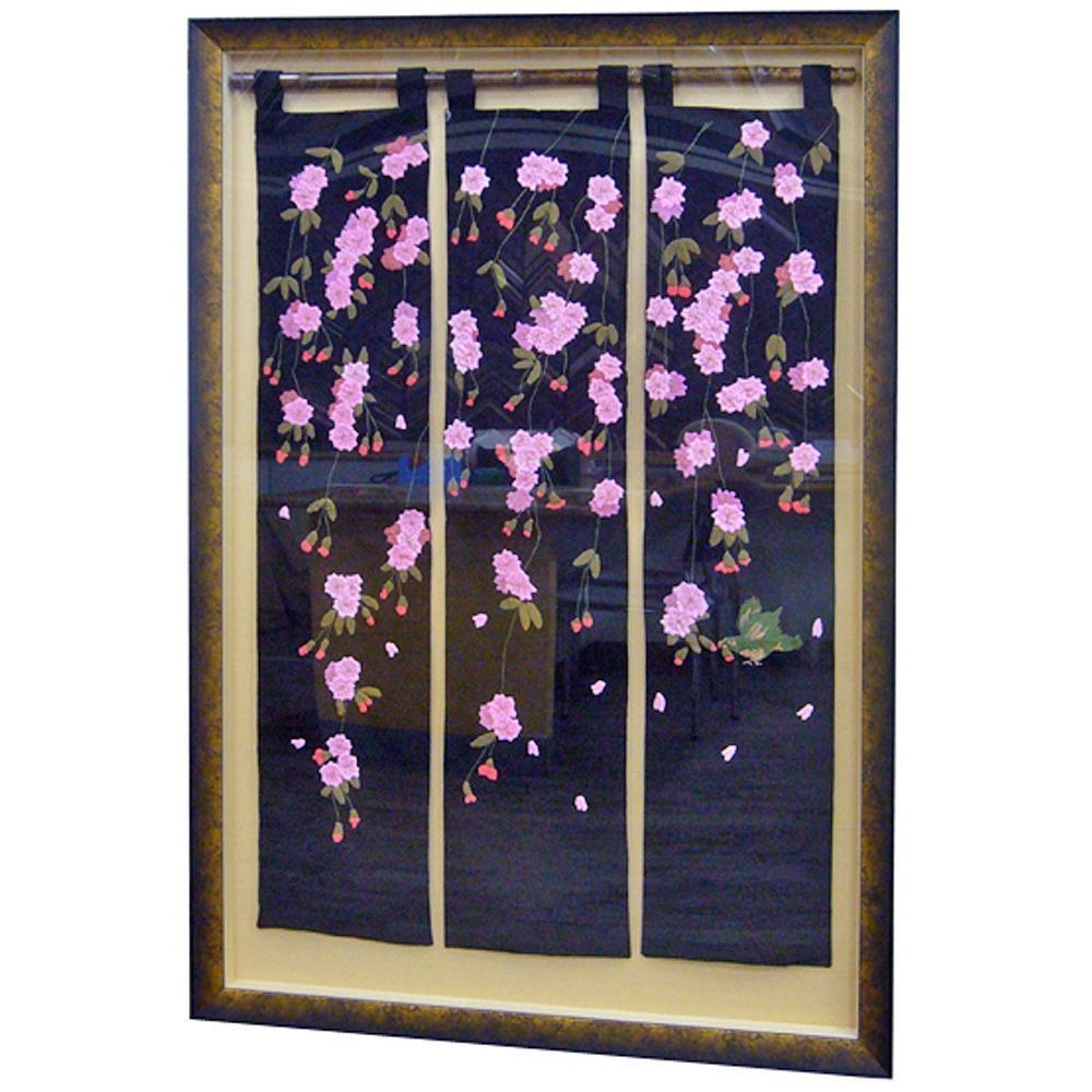 額装実例3 手芸品のノレン