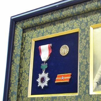 勲記勲章位記額 写真付