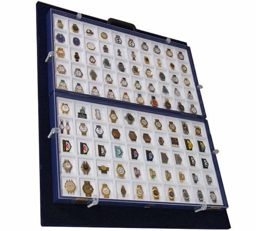 ケース付きのピンバッジ