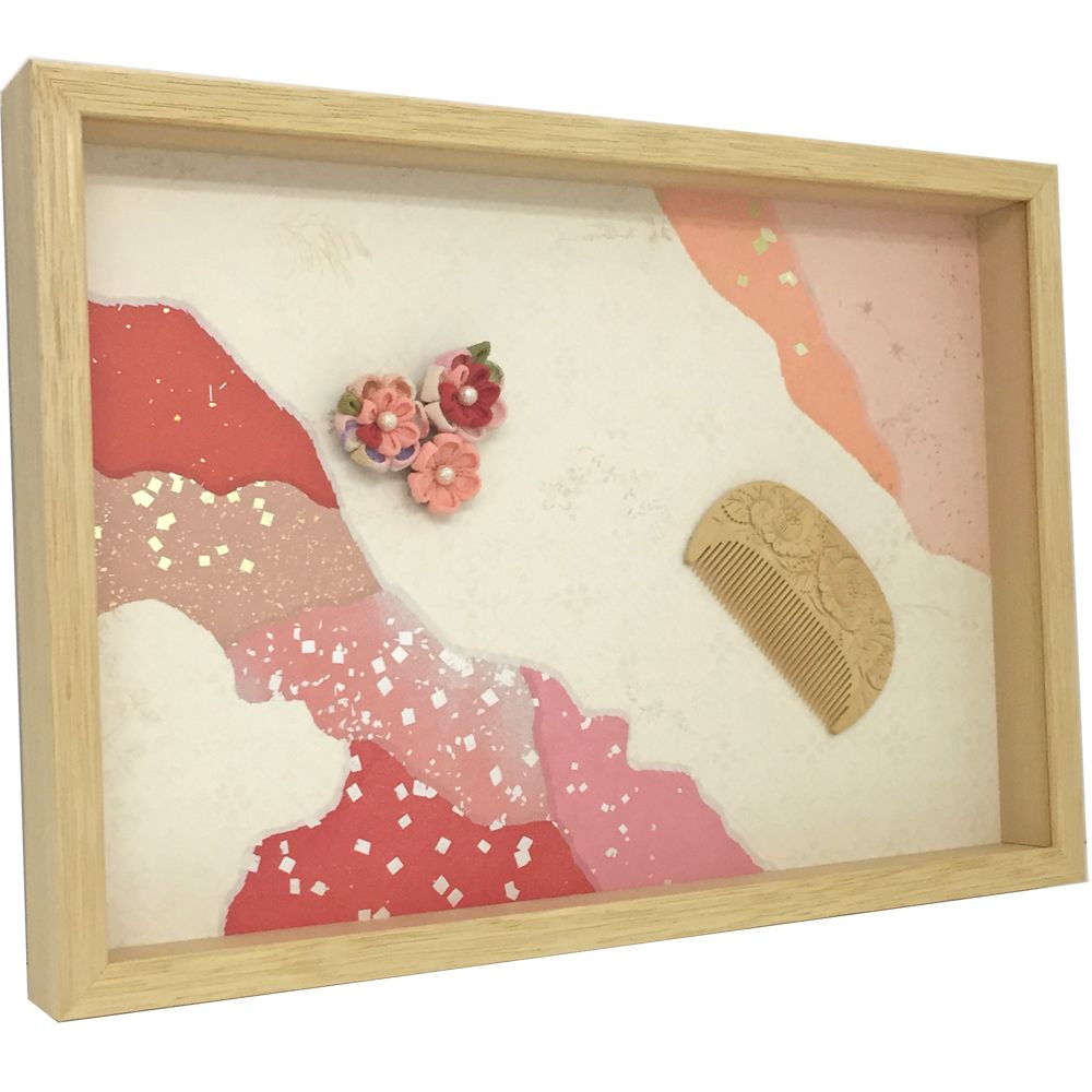 つまみ細工と櫛、継ぎ紙