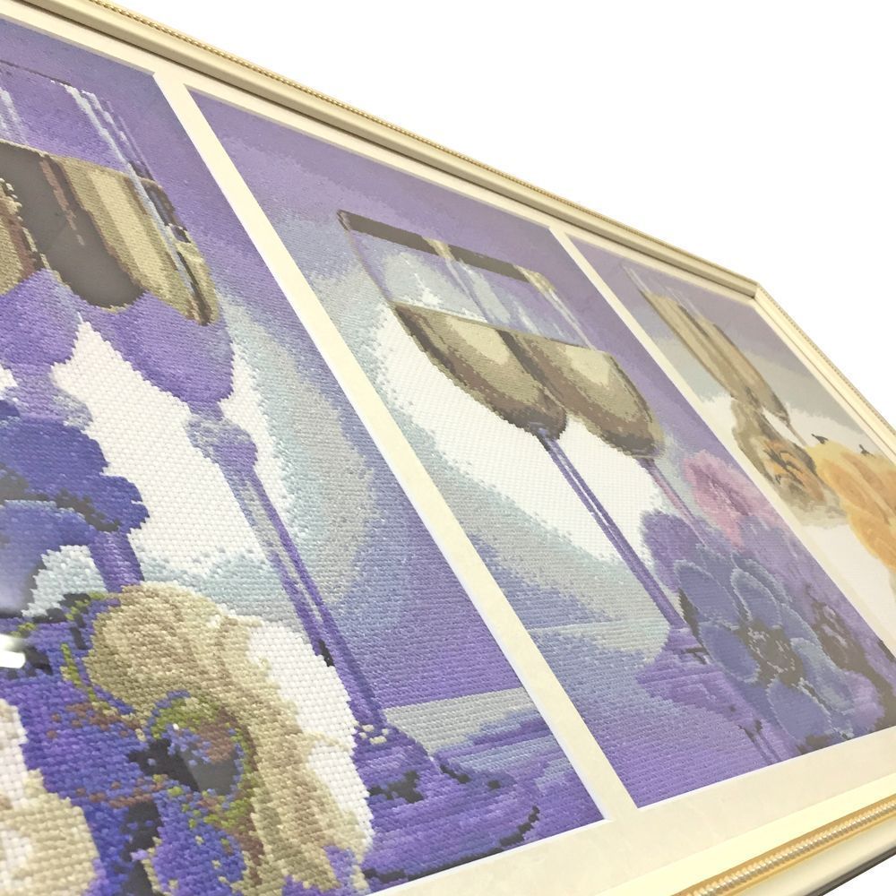 3枚続きのクロスステッチ