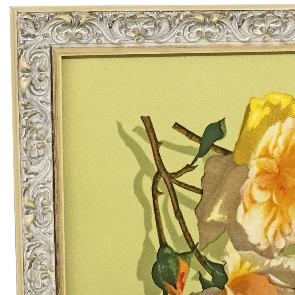 グッチ 花柄のスカーフ