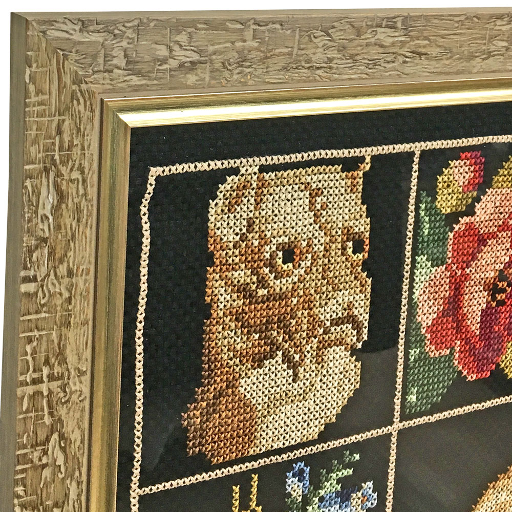 フリンジ付きのタペストリー