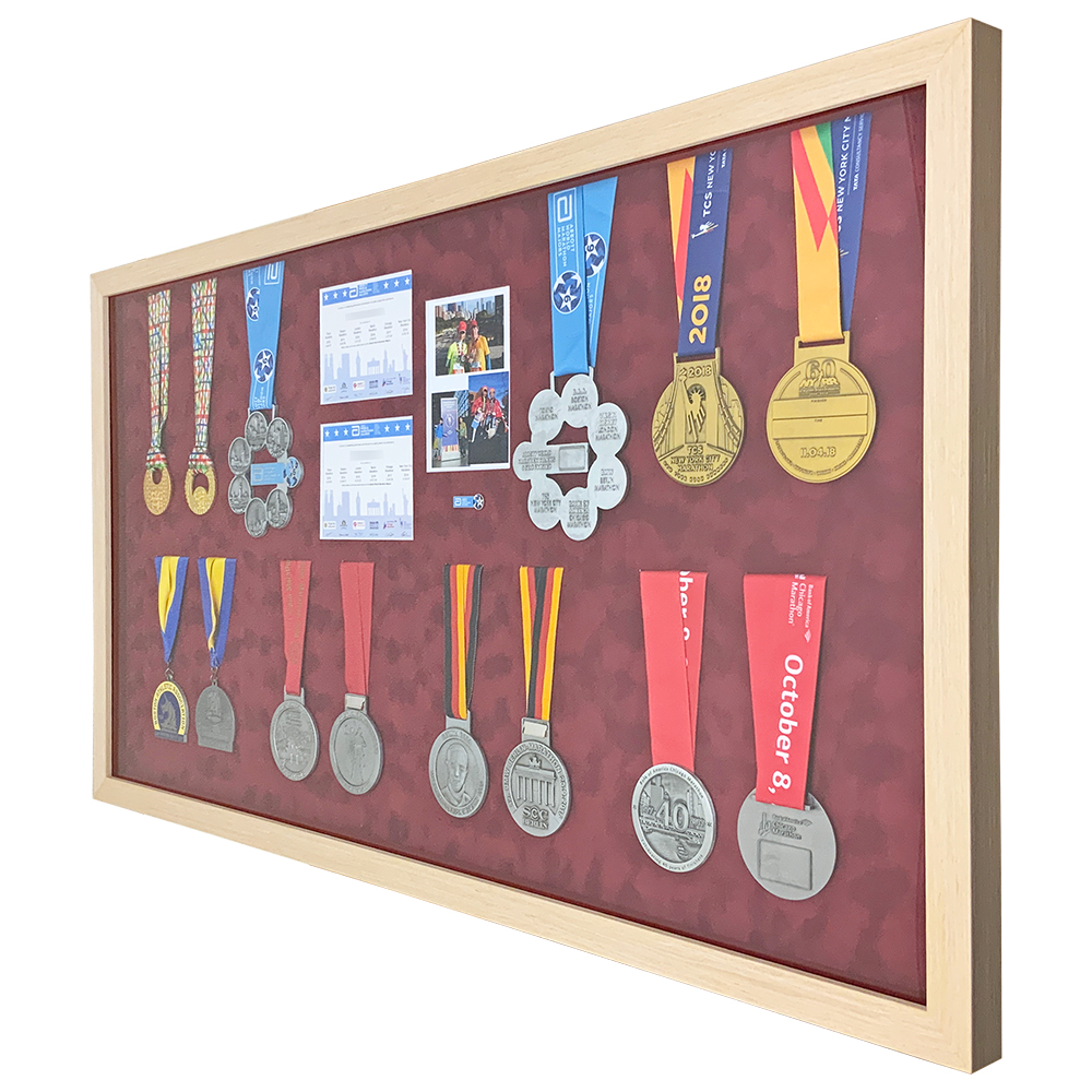 6大マラソン完走者メダル