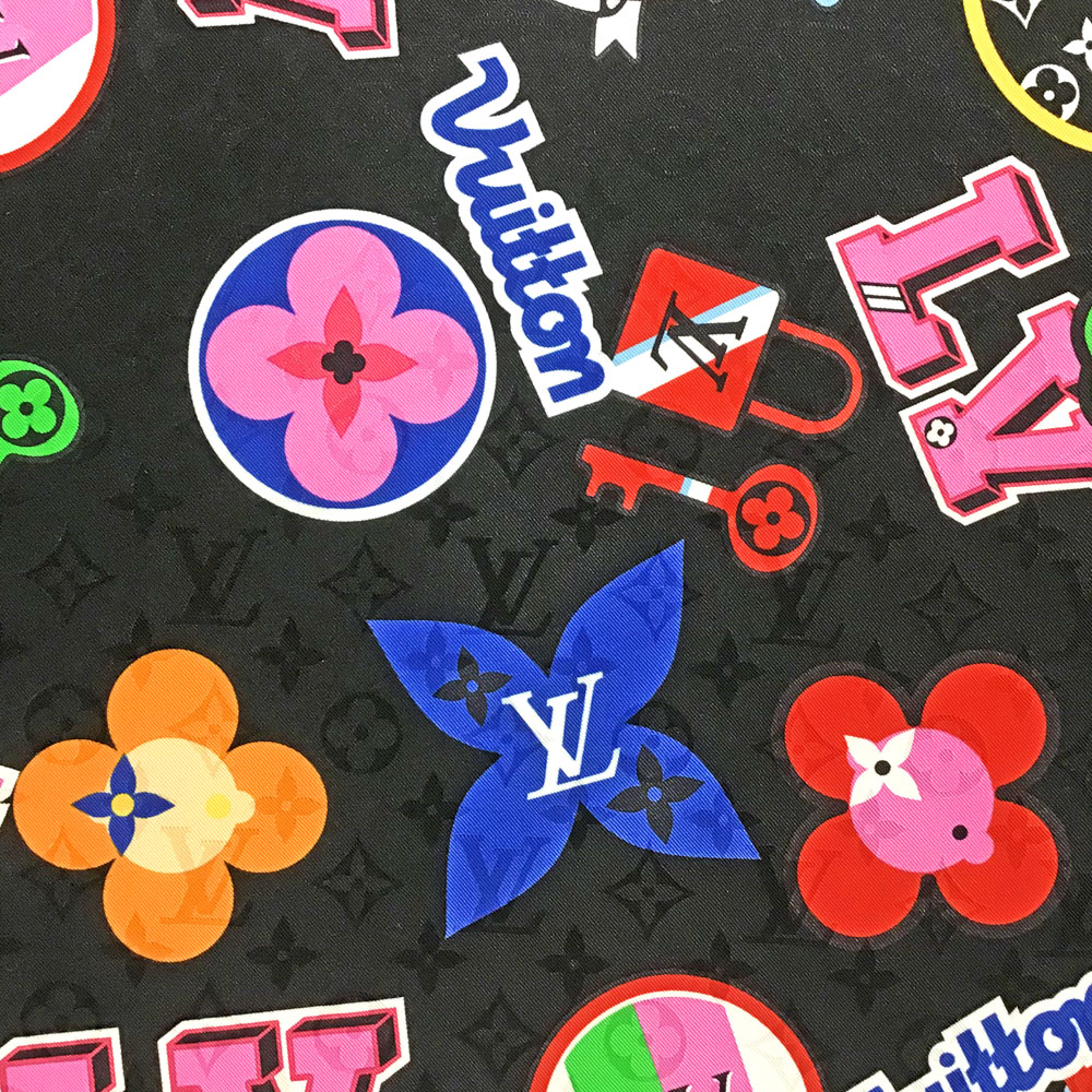 額装実例7 LV アイコンのスカーフ