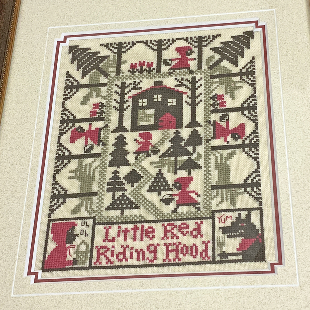 額装実例6 三匹の子豚 赤ずきん 童話刺繍