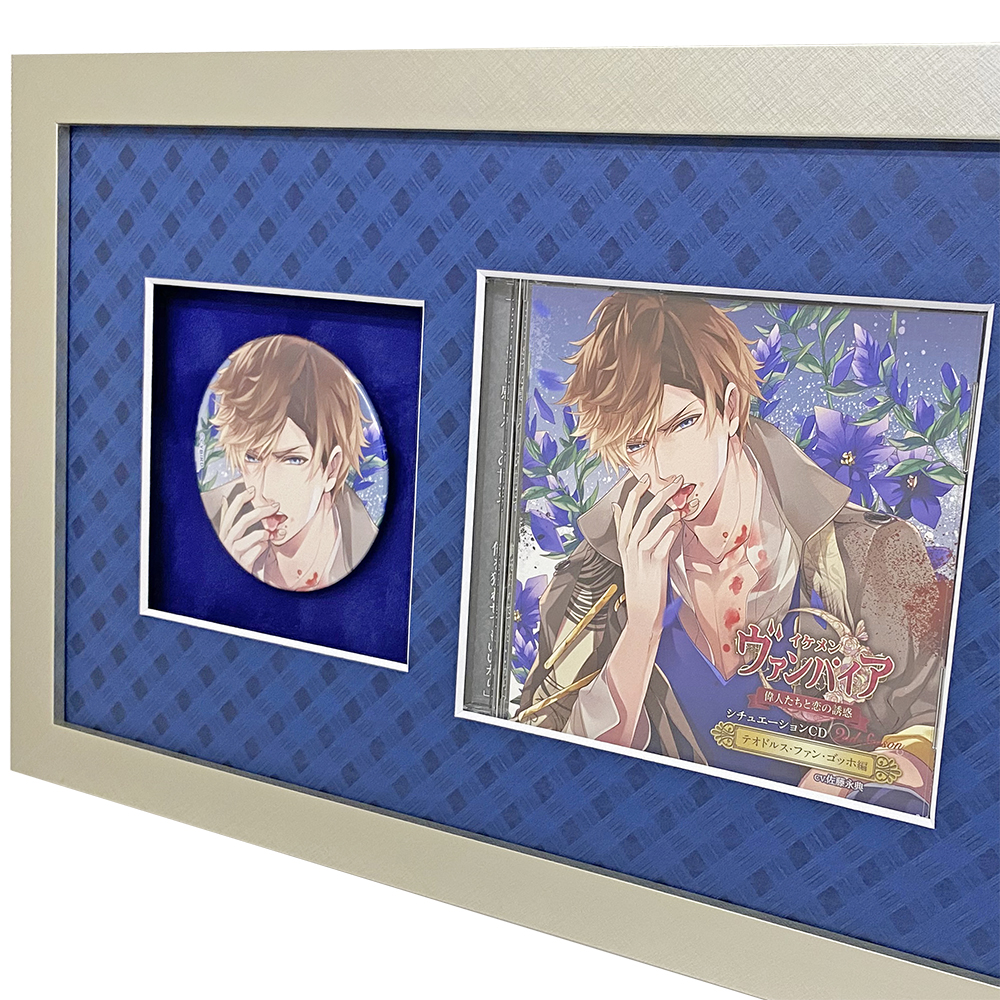 額装実例3 CDジャケットとCD 缶バッジ