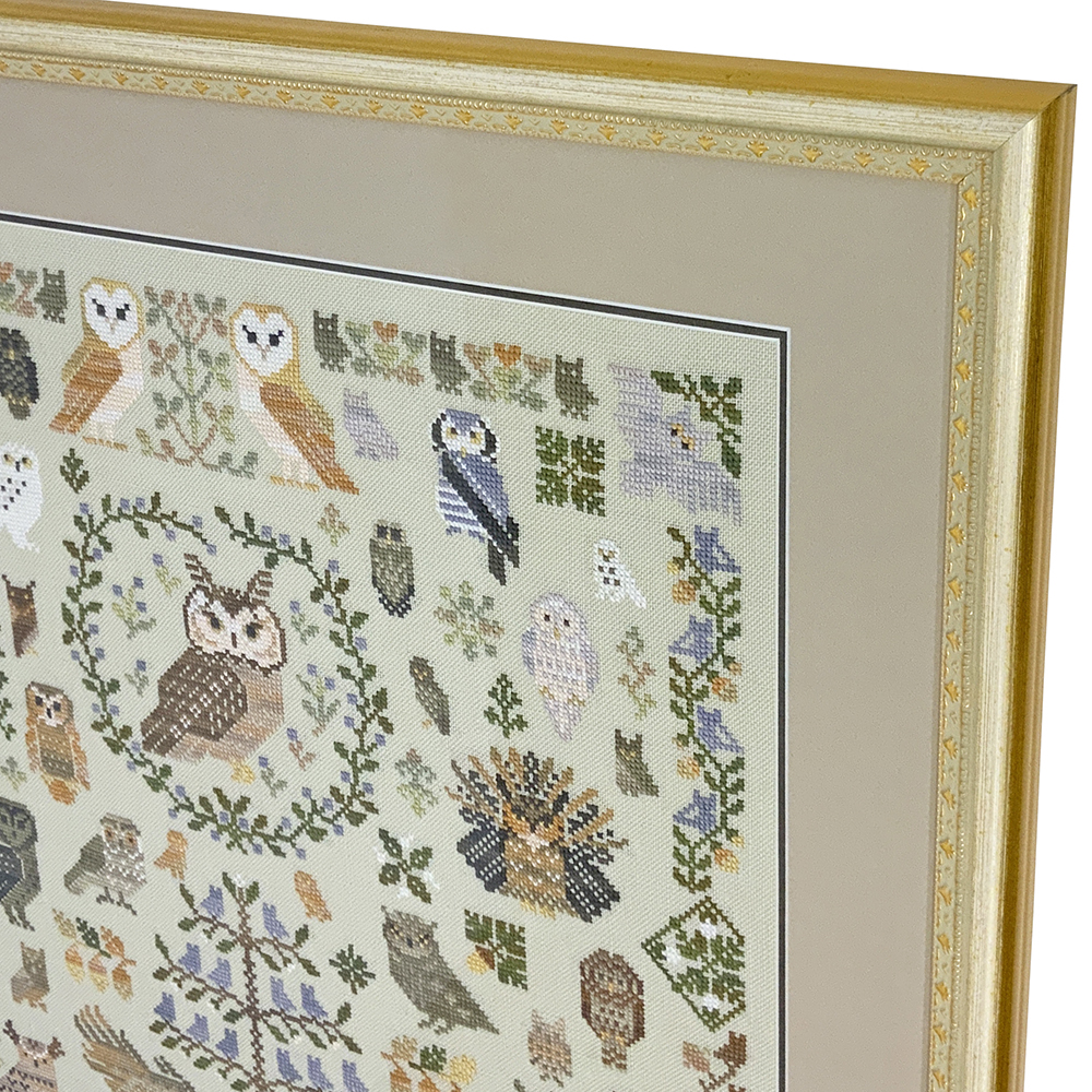 フクロウのクロスステッチ