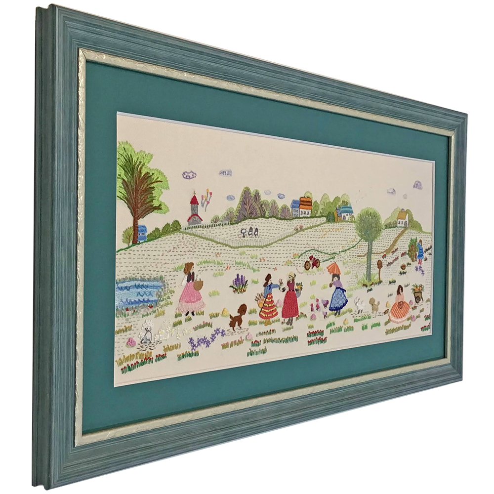 小ぶりの横長刺繍