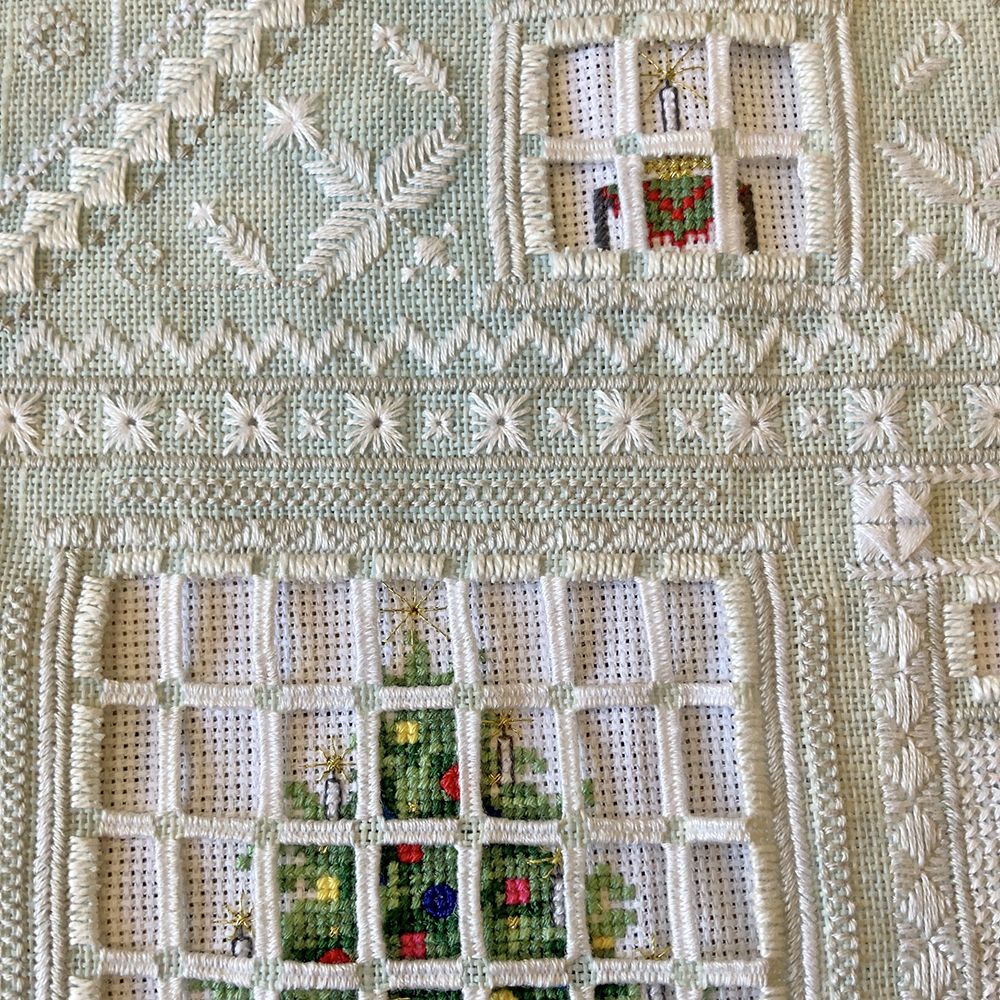 額装実例9 重ね合わせの刺繍
