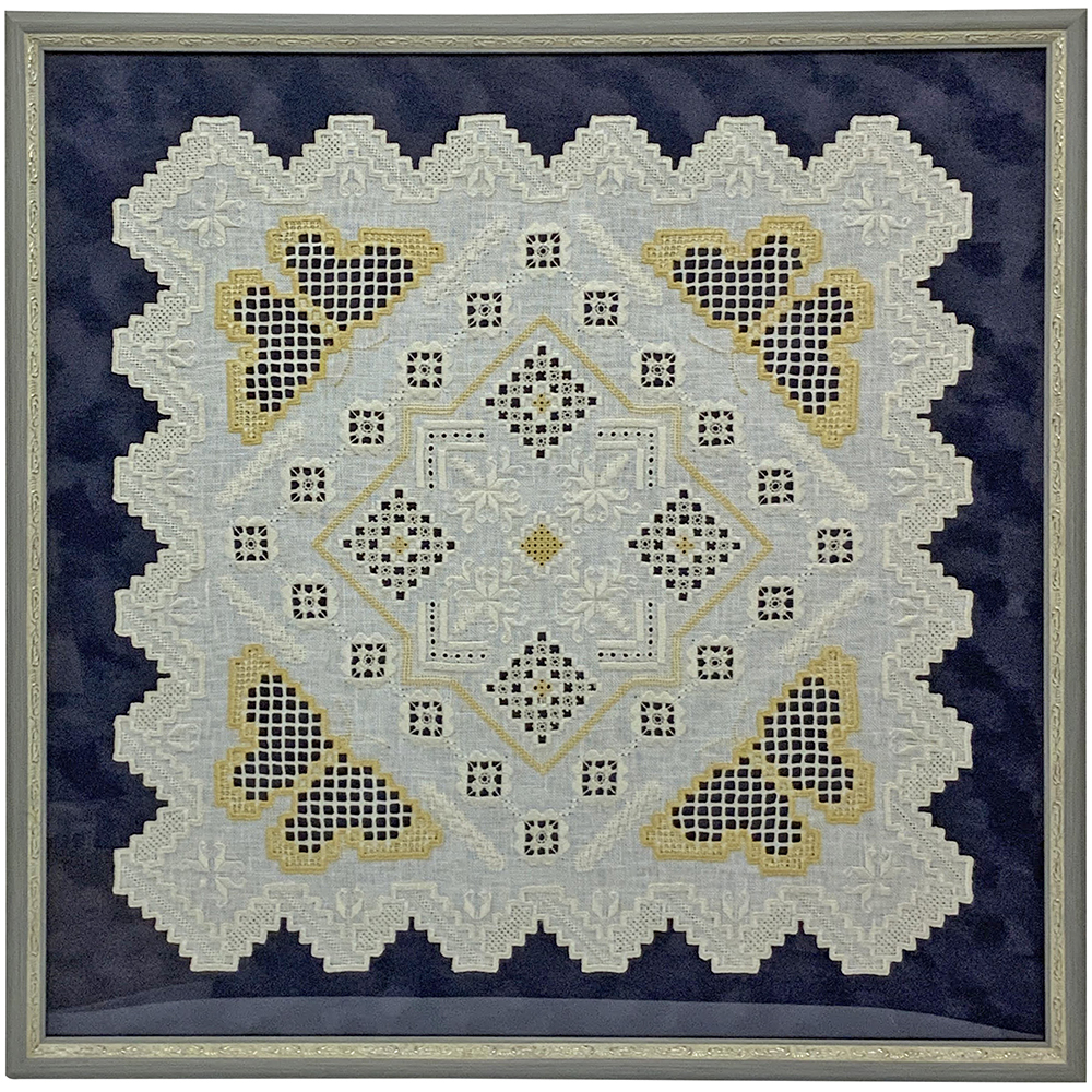 額装実例1 ハーダンガー刺繍
