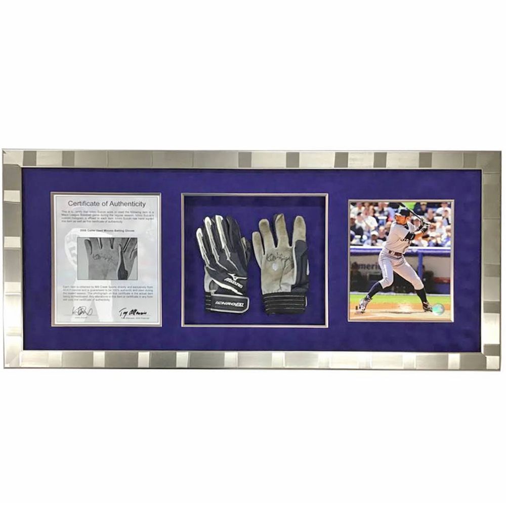 イチローのグローブと写真