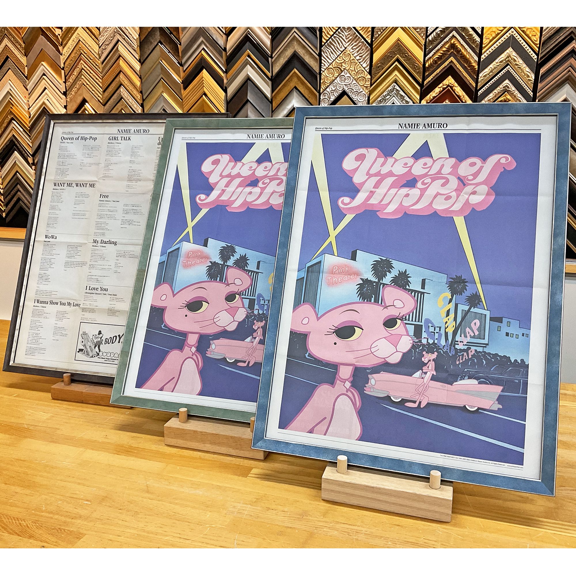 Queen of Hip-Pop 歌詞カード