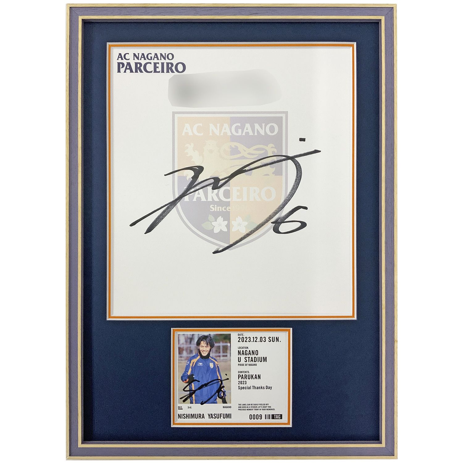 長野パルセイロ 色紙と写真