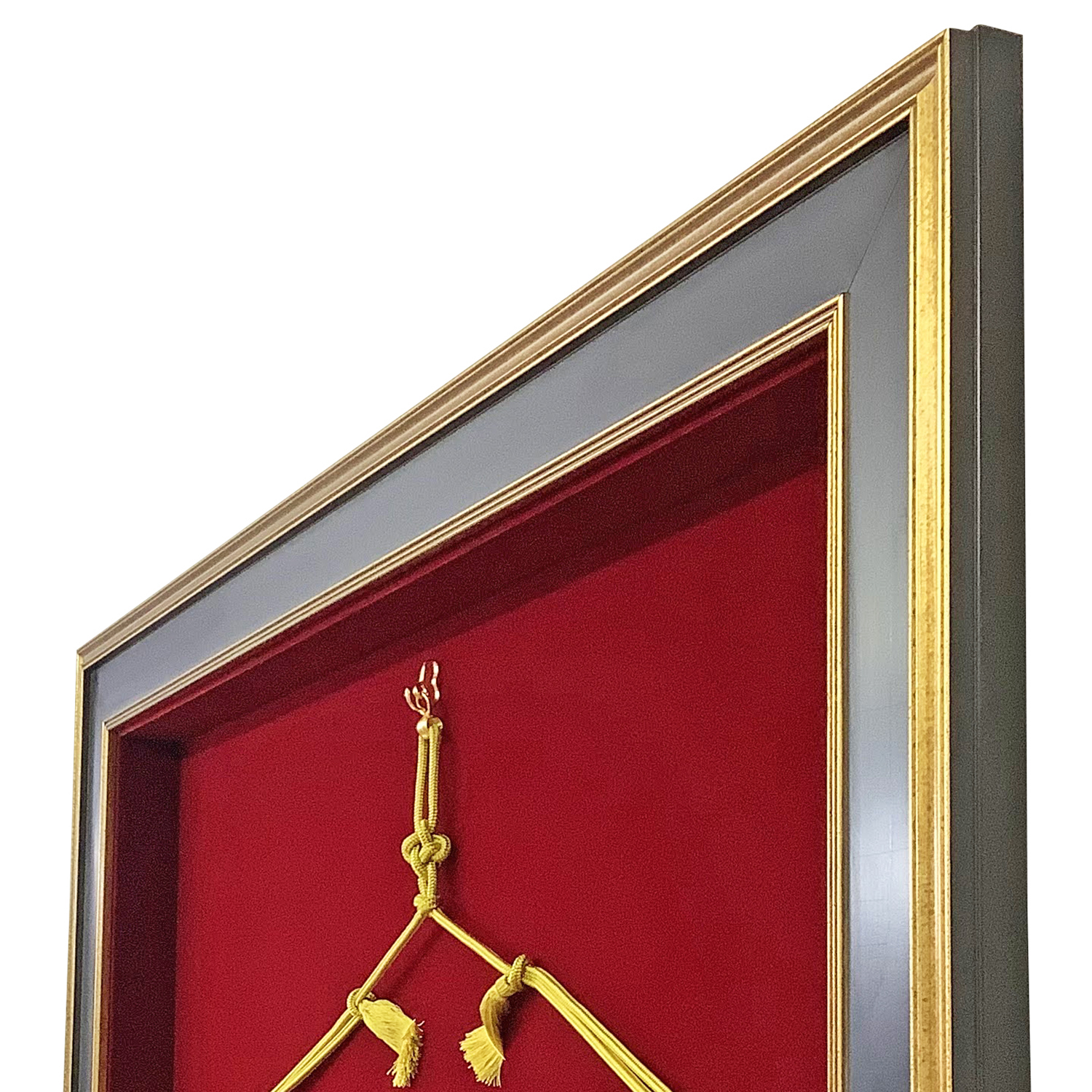 額装実例7 社旗(社章旗) 水道機工株式会社様