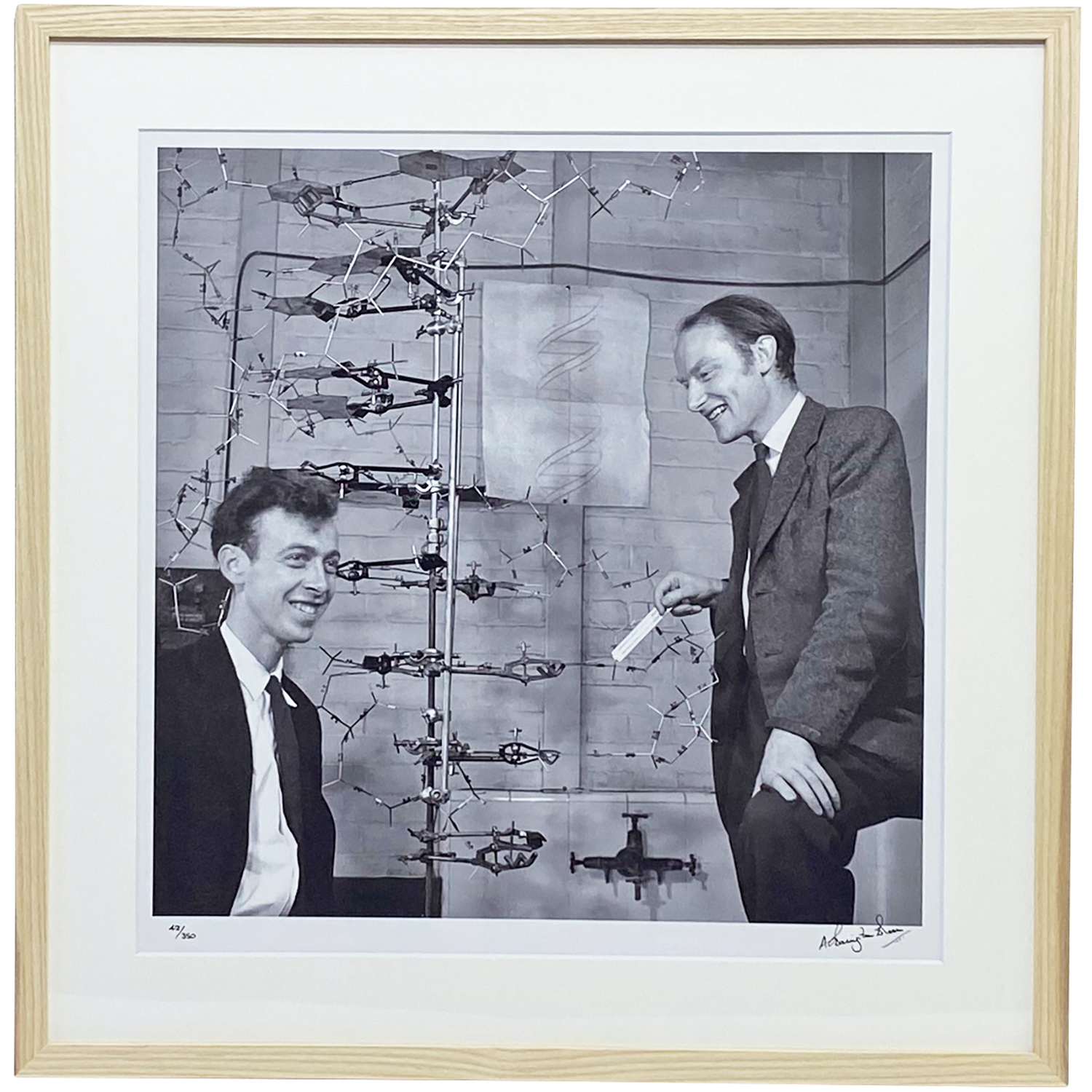 ワトソン&クリック博士 写真