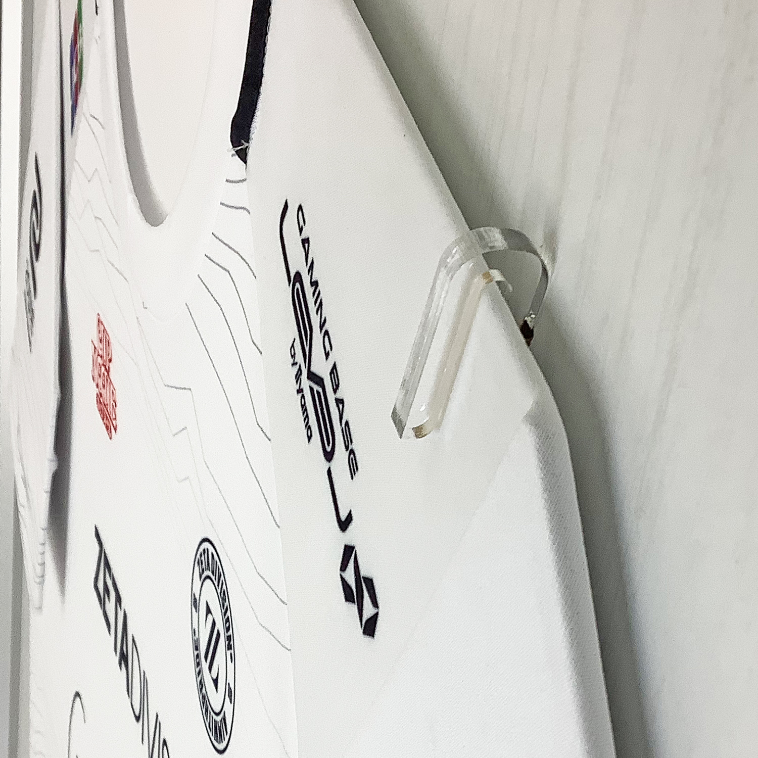 額装実例4 ZETA DIVISION eスポーツ