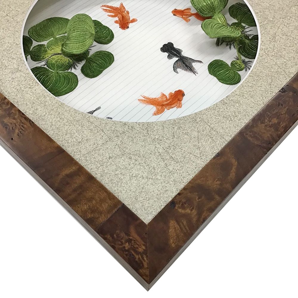 額装実例2 金魚の日本刺繍