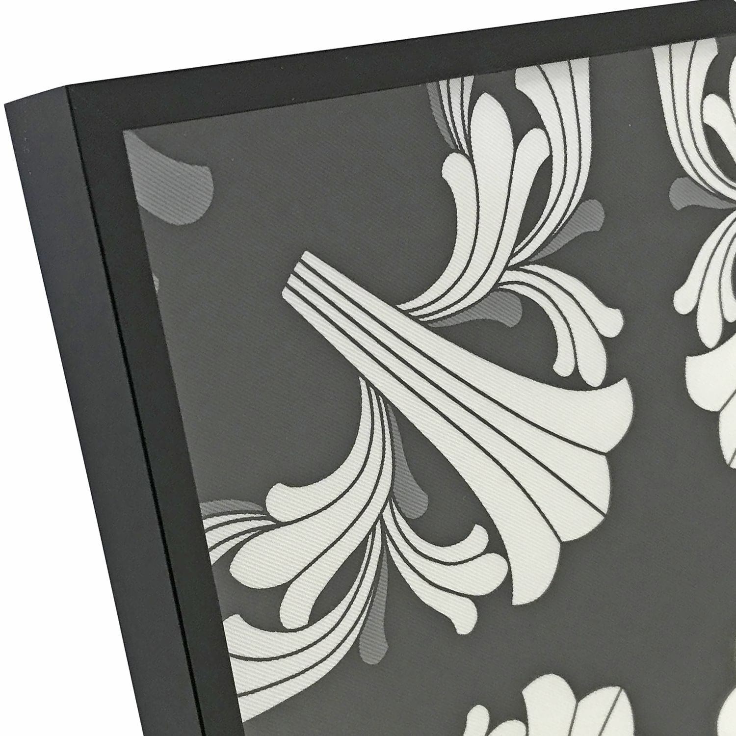 額装実例2 クロムハーツ SILK SCARF CH PLUS