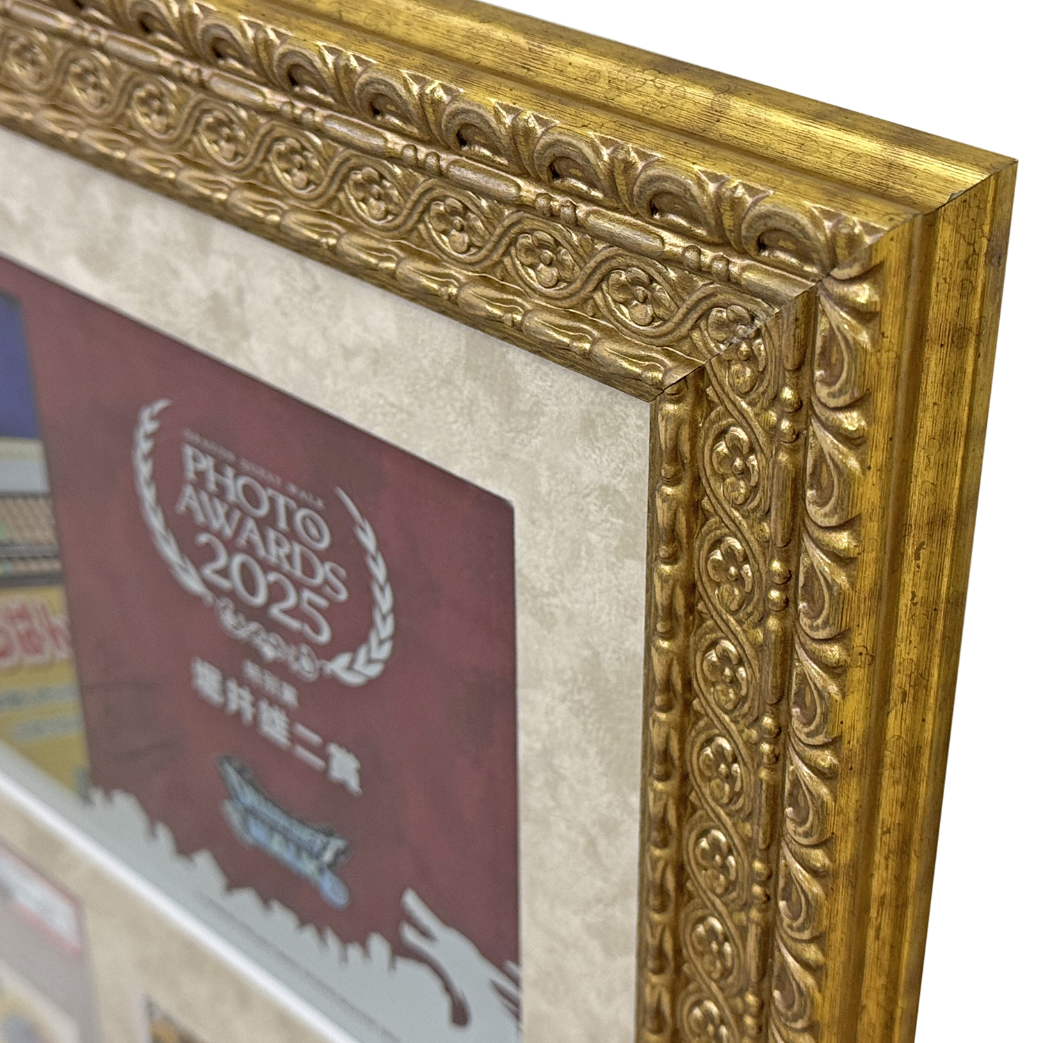 額装実例5 DQウォーク フォトアワード ガラス楯