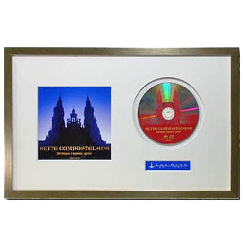 CDジャケットとCD