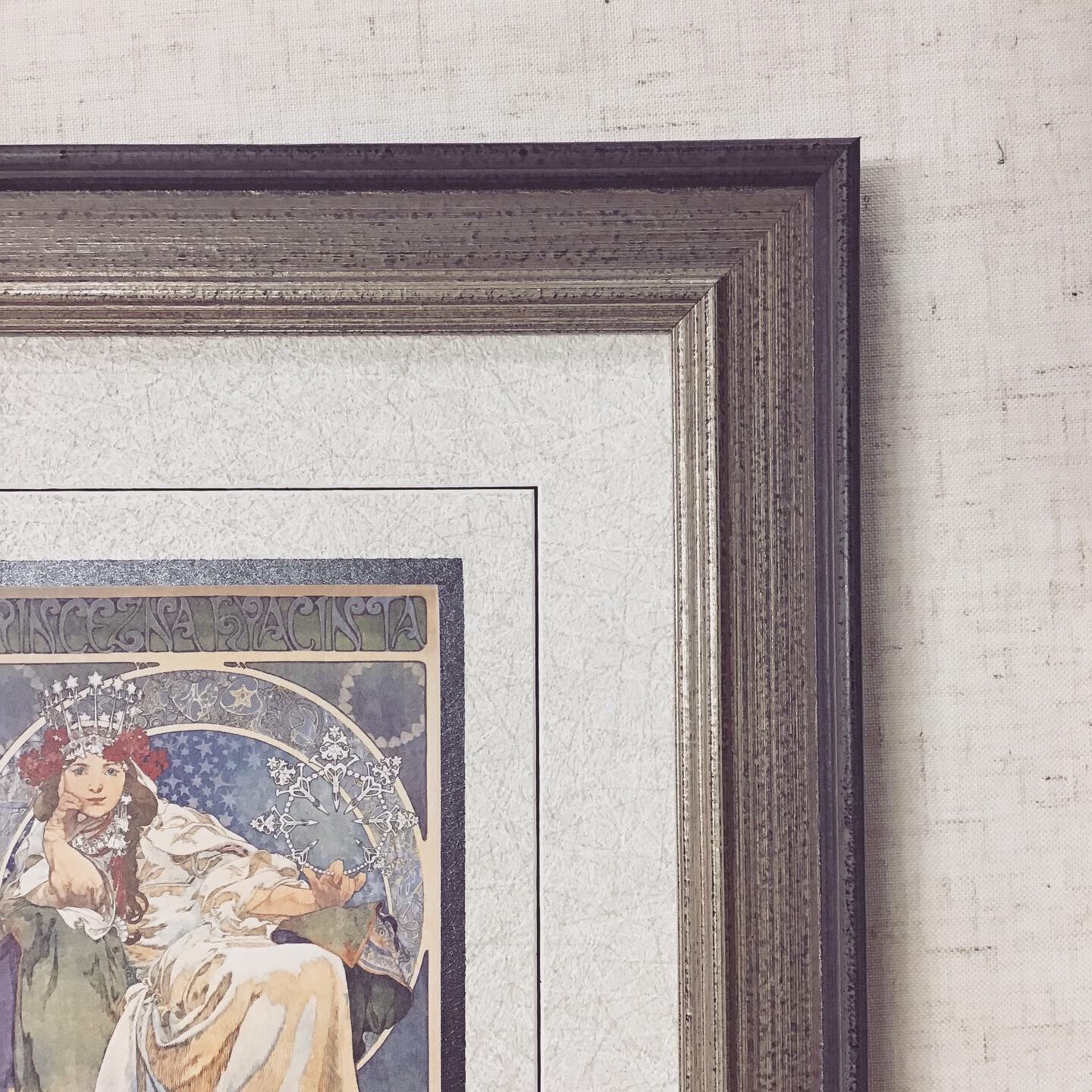  額縁のタカハシ松本店 3