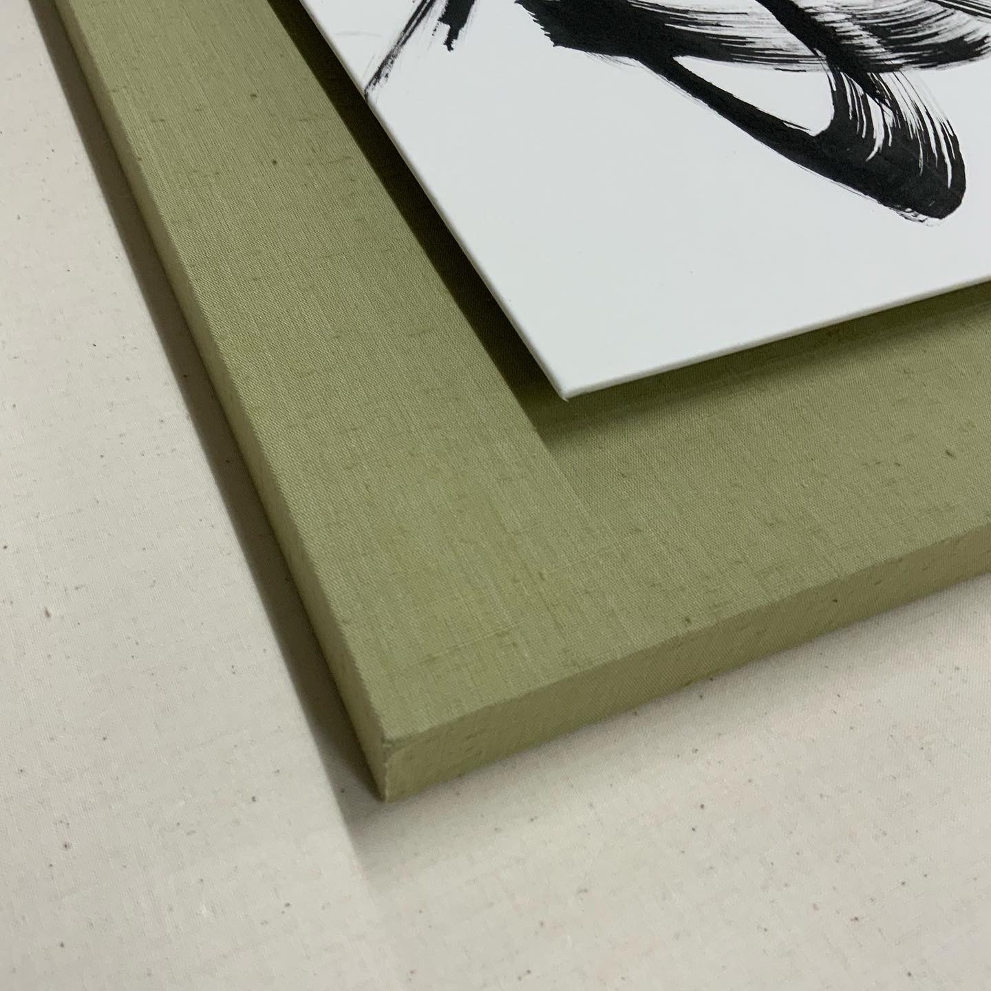  額縁のタカハシ川中島本店 4