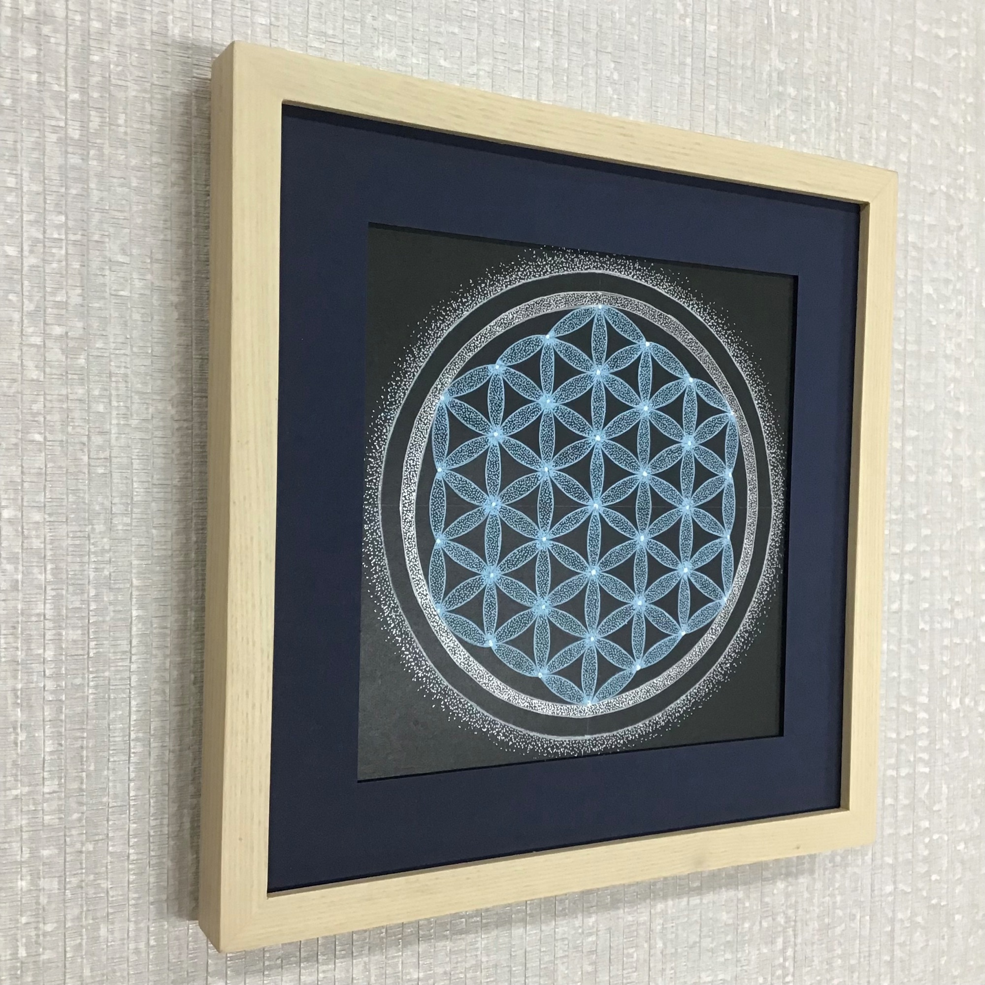  額縁のタカハシ松本店 2