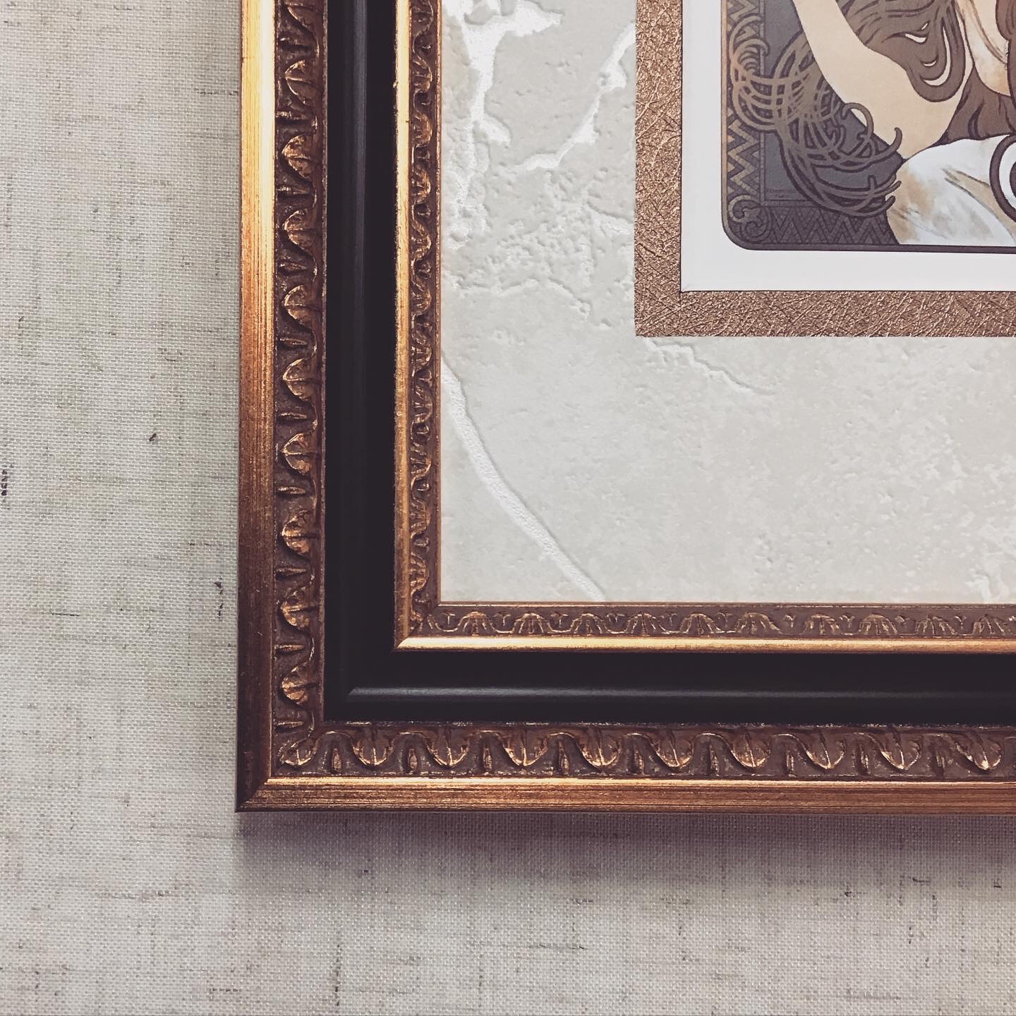  額縁のタカハシ松本店 3