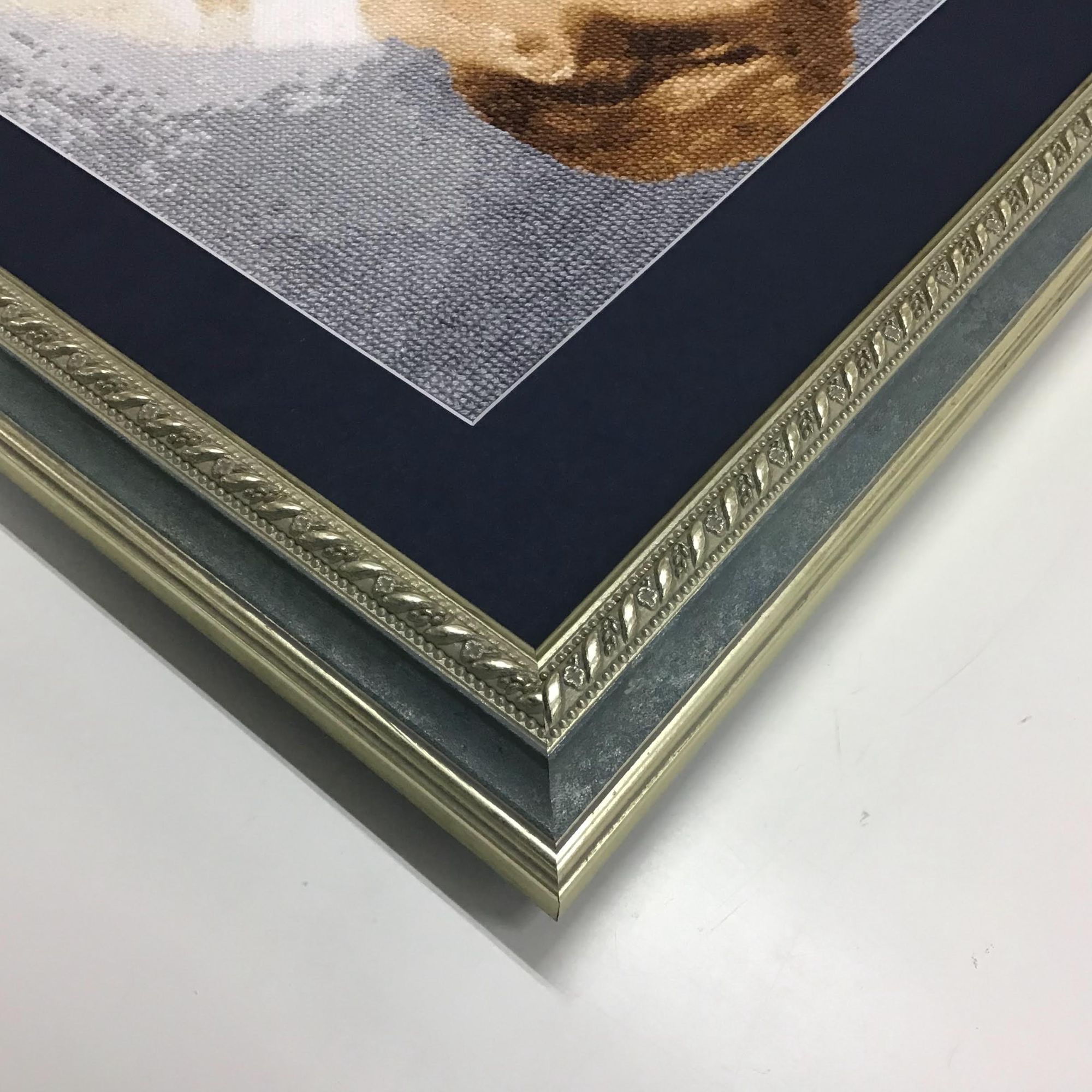  額縁のタカハシ松本店 2