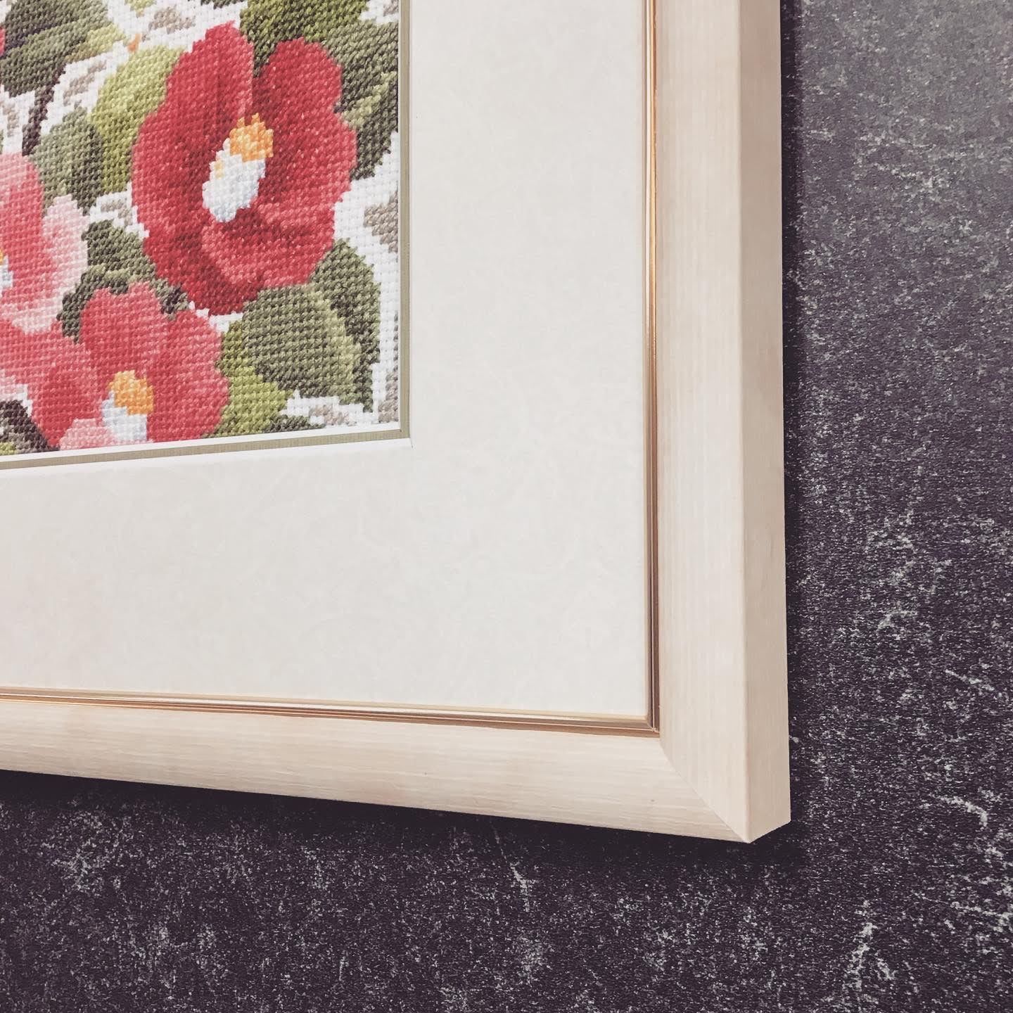  額縁のタカハシ松本店 3