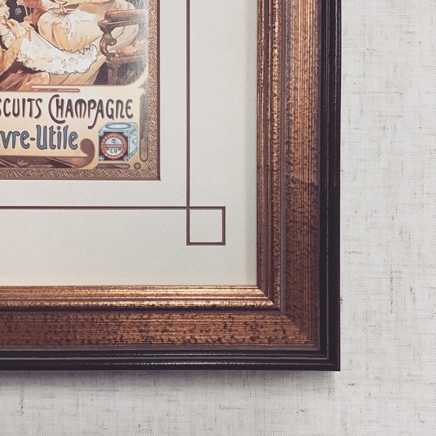  額縁のタカハシ松本店 3