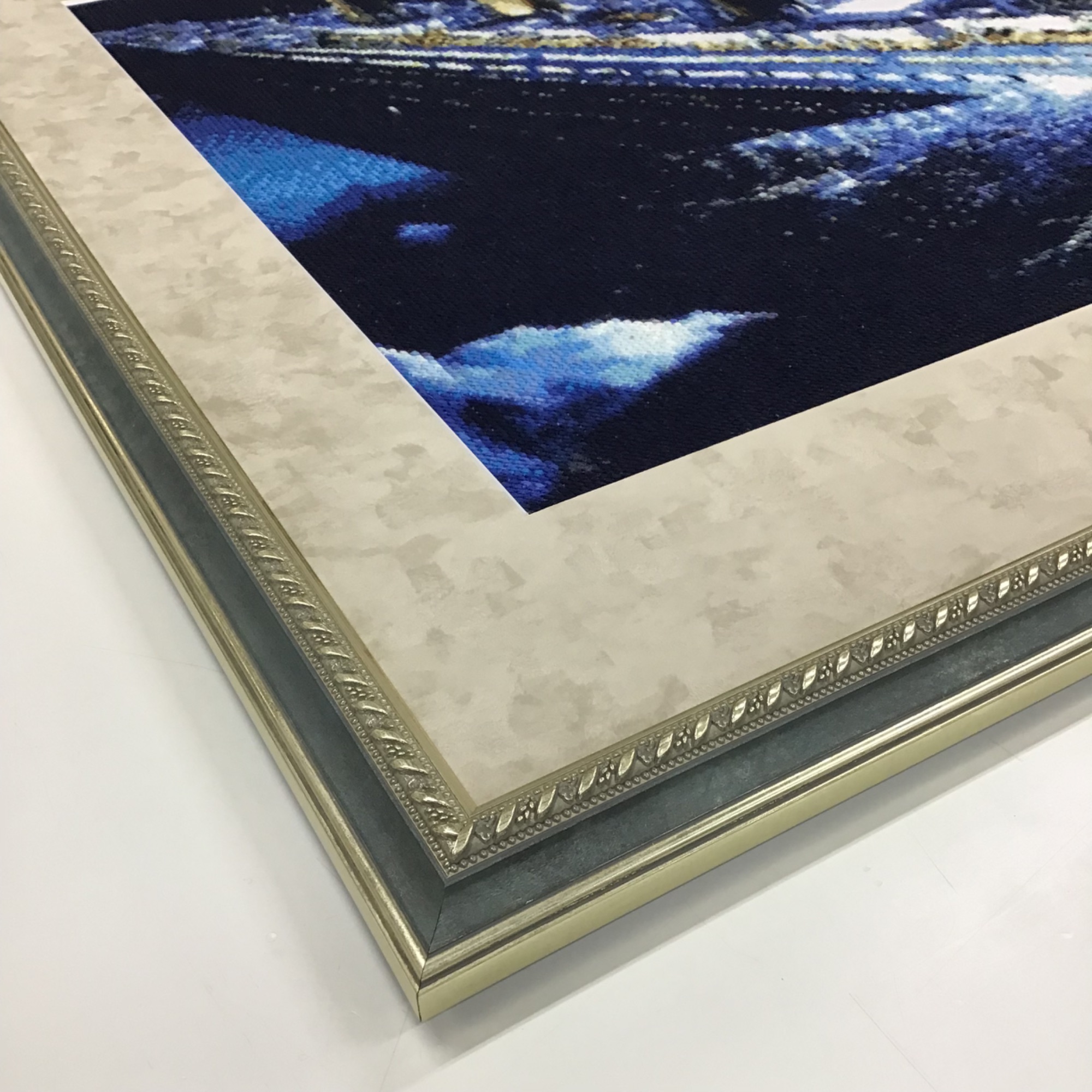  額縁のタカハシ松本店 4