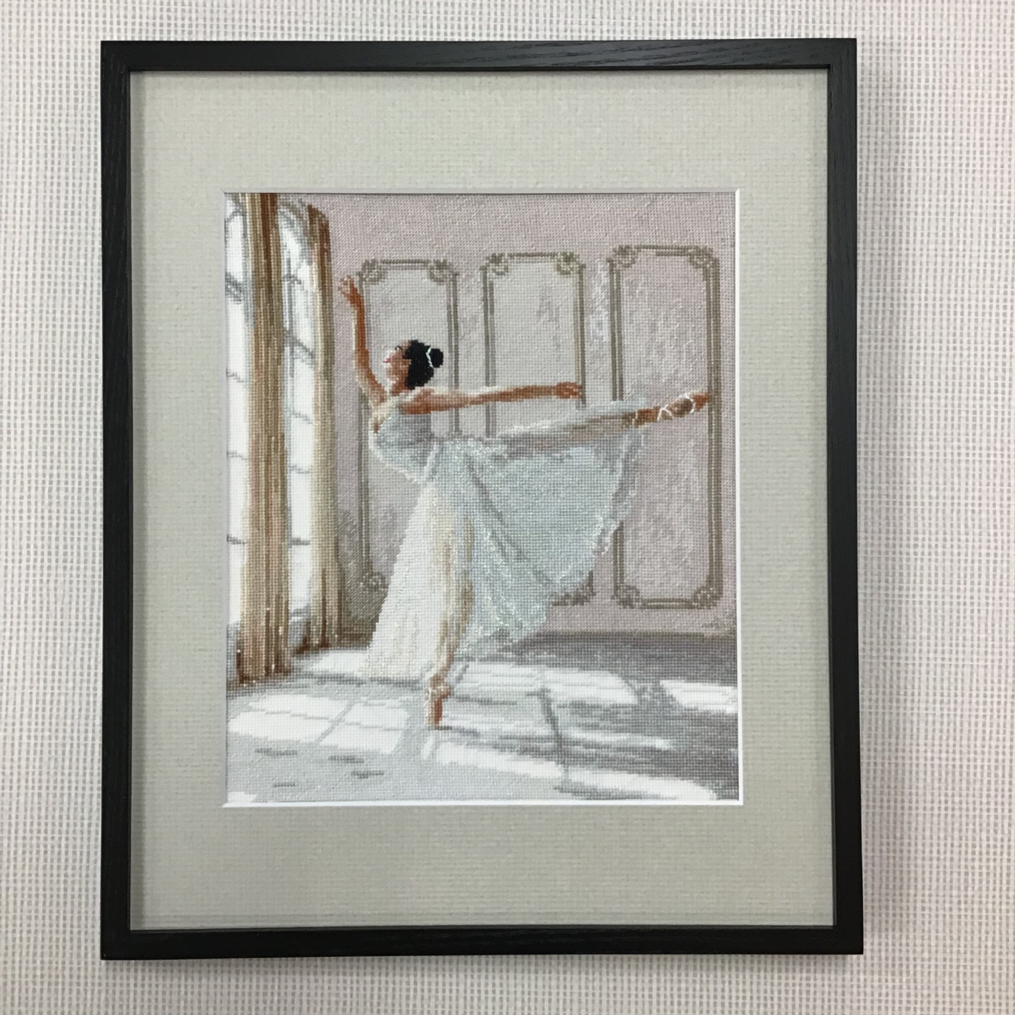  額縁のタカハシ松本店 1