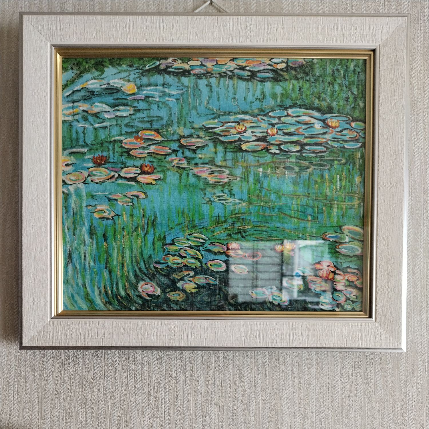 油絵額縁 8163 抜群の軽量化を実現した、使い勝手の良いキャンバス額