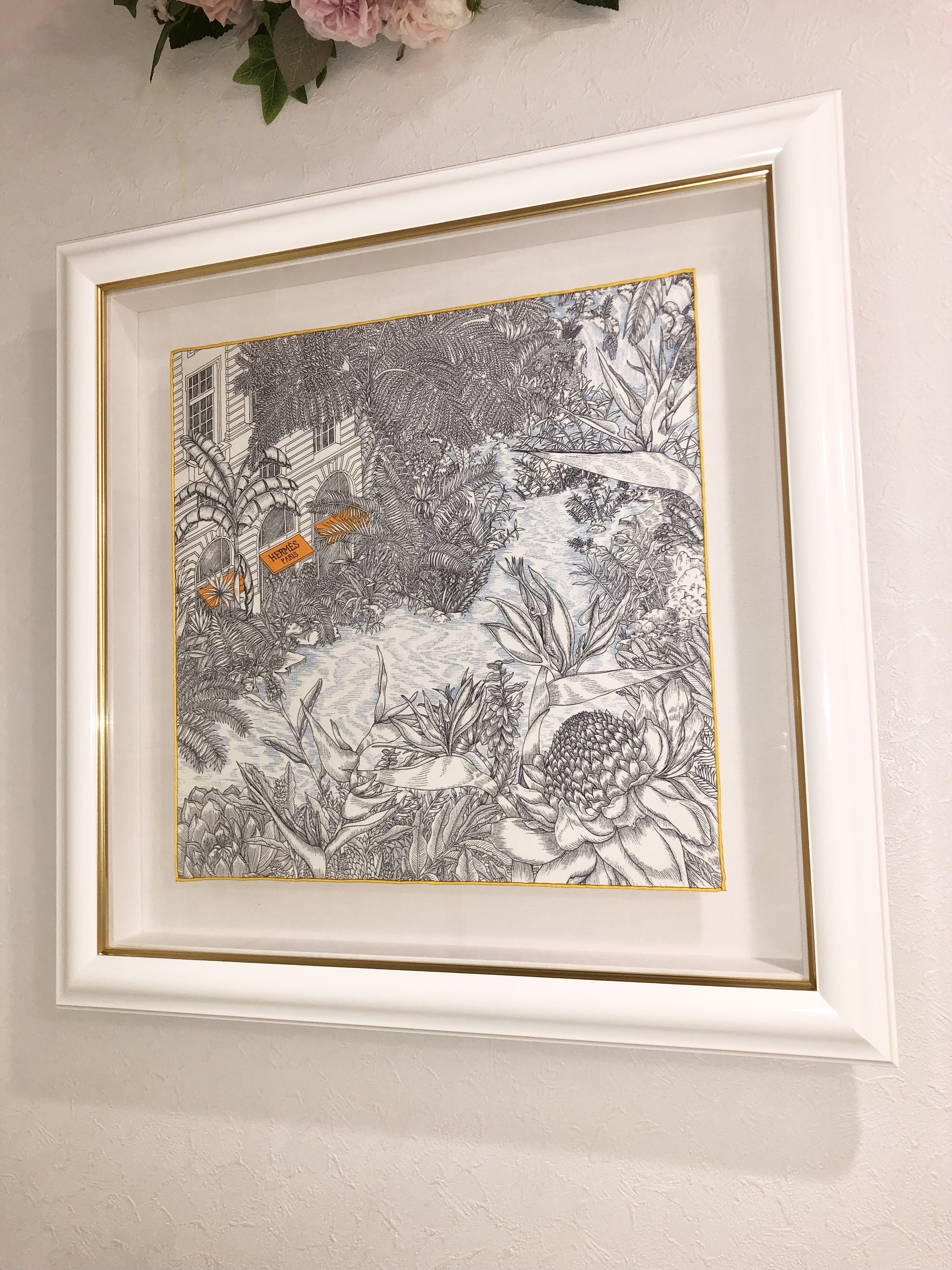 浮かし額装 みるく 1