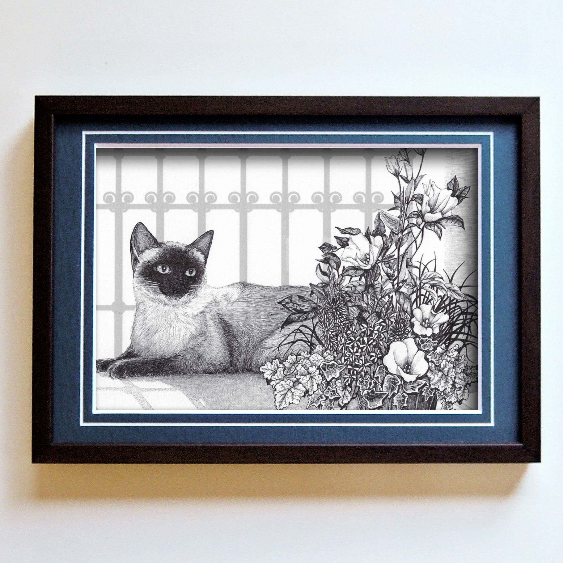 お客様の声 フレーミー シャム猫とフラワーアレンジメント