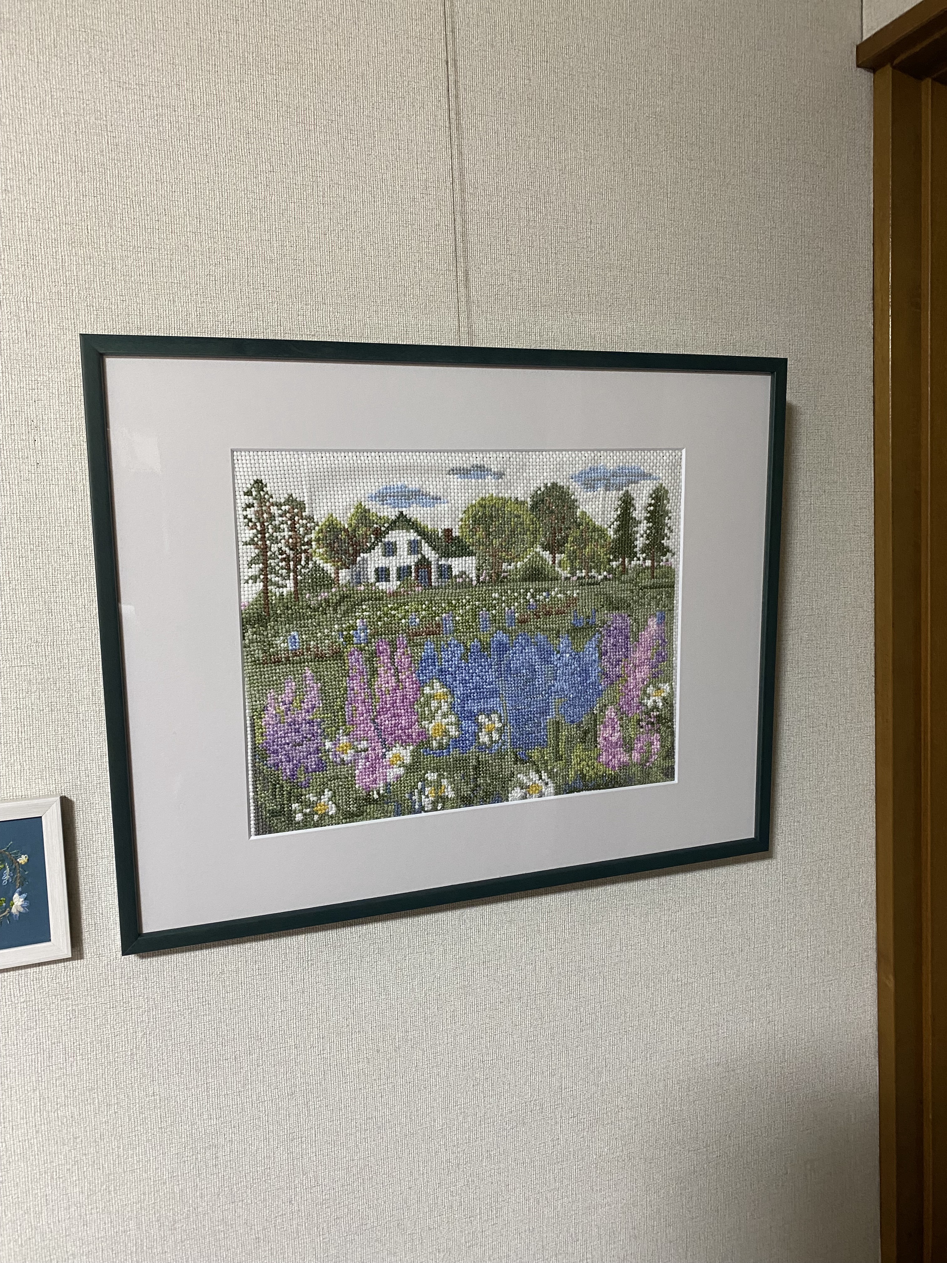 fra-me 刺繍作品の額装です。 トム