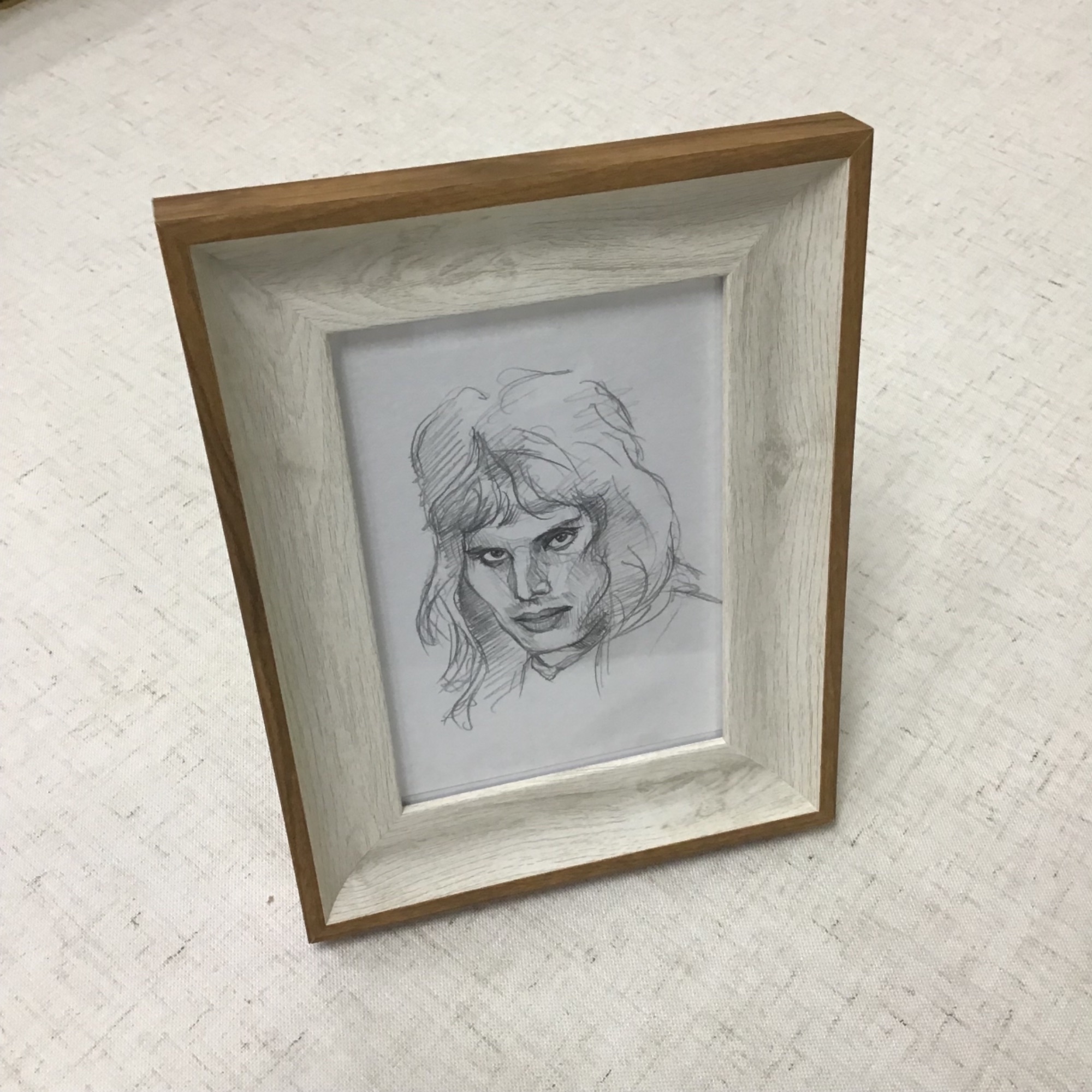  額縁のタカハシ松本店 3