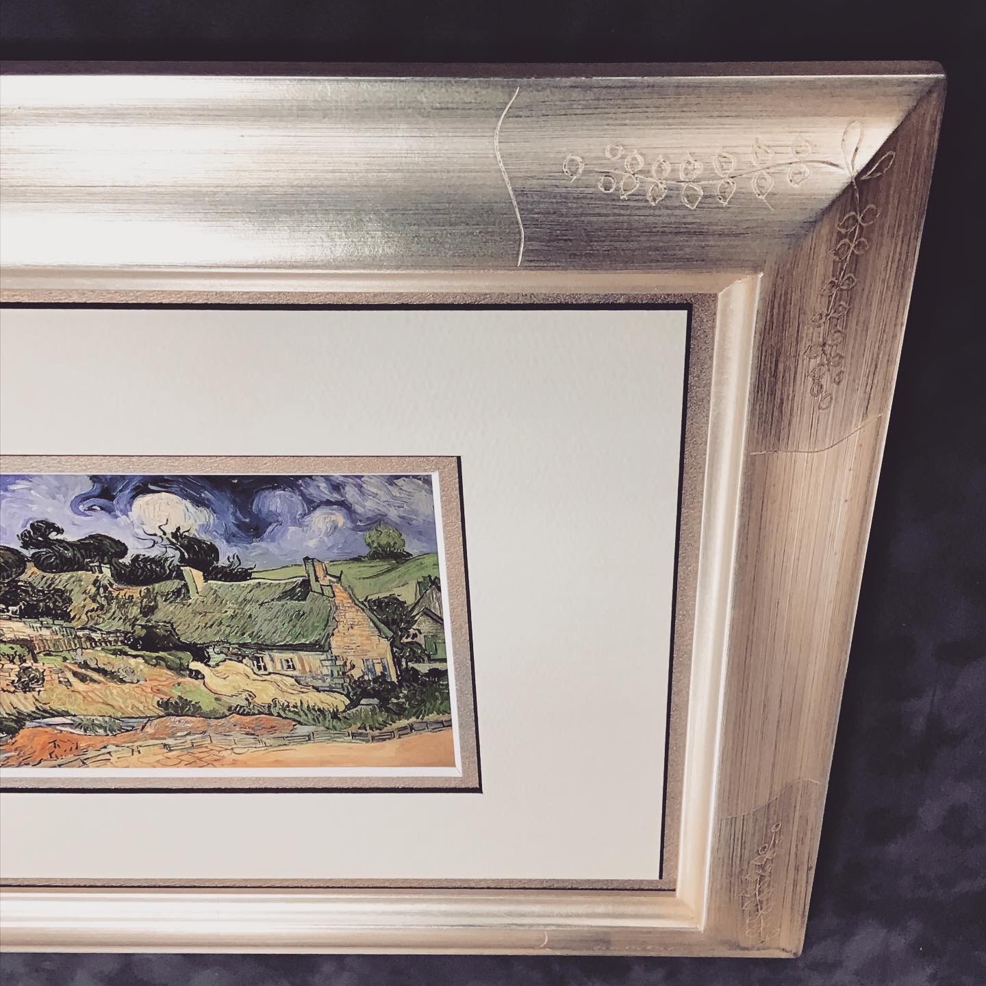  額縁のタカハシ松本店 3