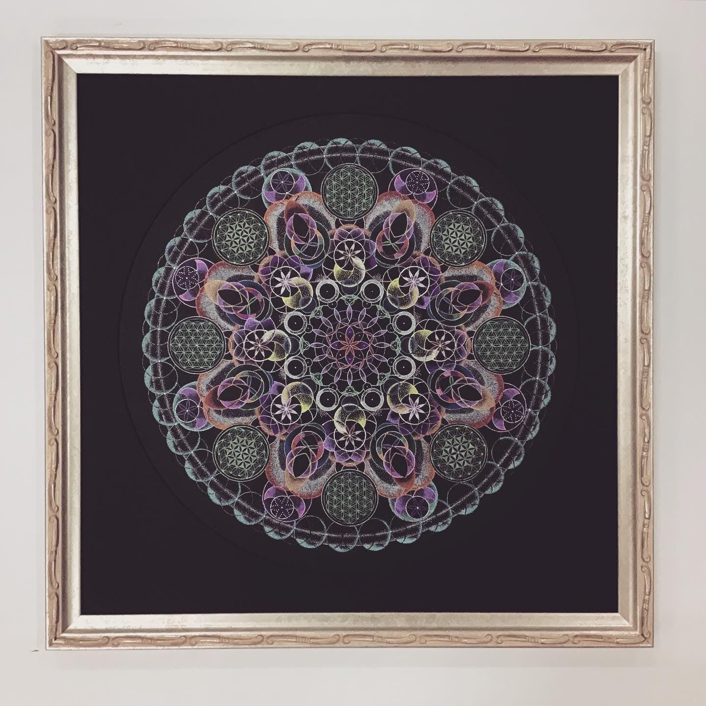 fra-me  額縁のタカハシ松本店