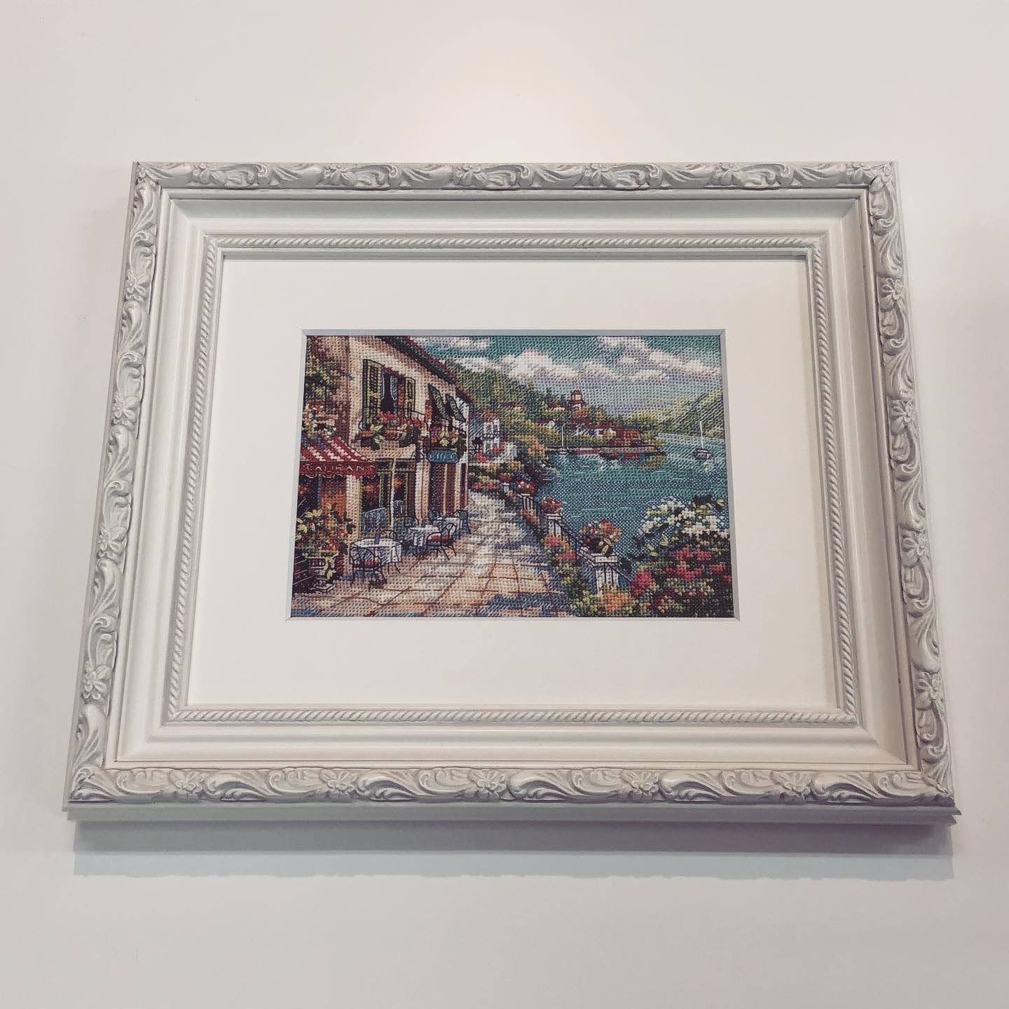  額縁のタカハシ松本店 3