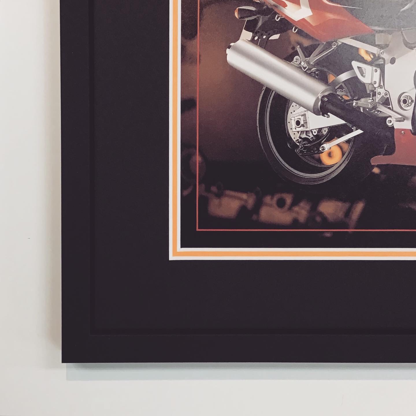  額縁のタカハシ松本店 3