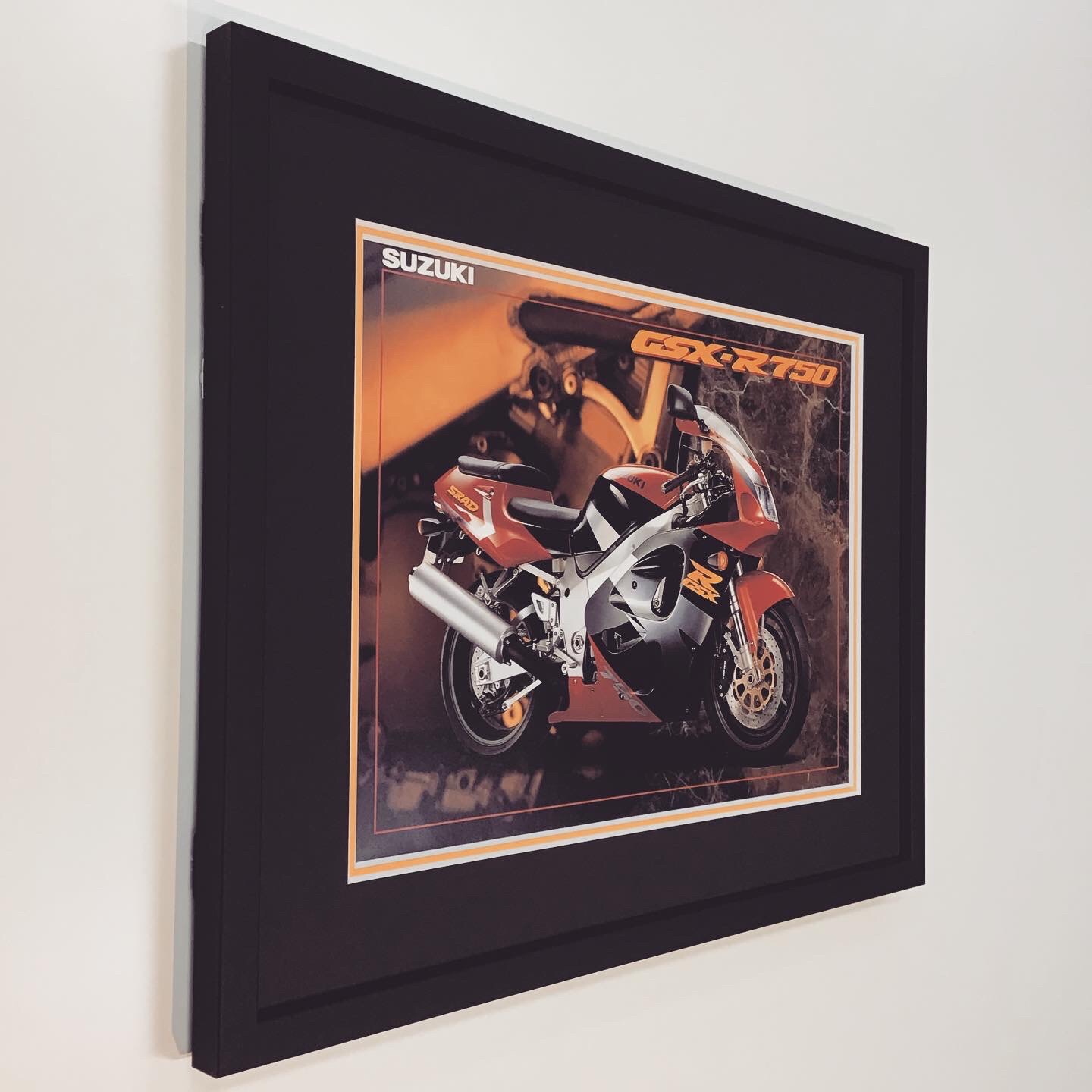  額縁のタカハシ松本店 2