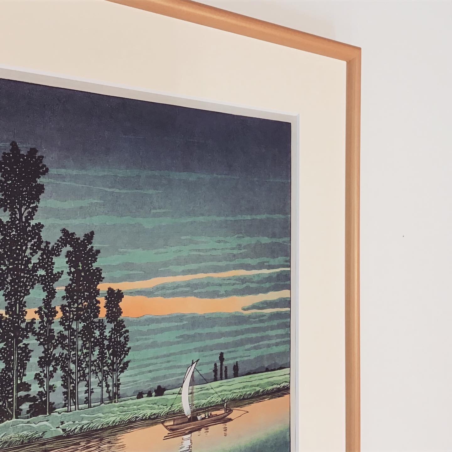  額縁のタカハシ松本店 3